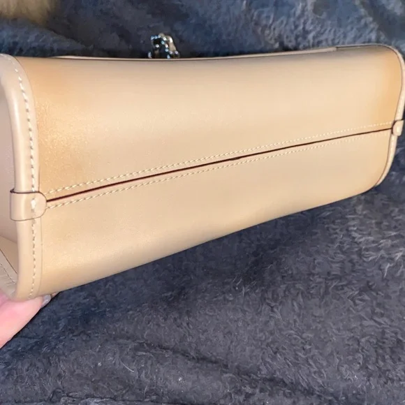 Coach Parker Tea Rose Turnlock Shoulder Bag Tan Leather Silver Chain - Picture 4 of 8